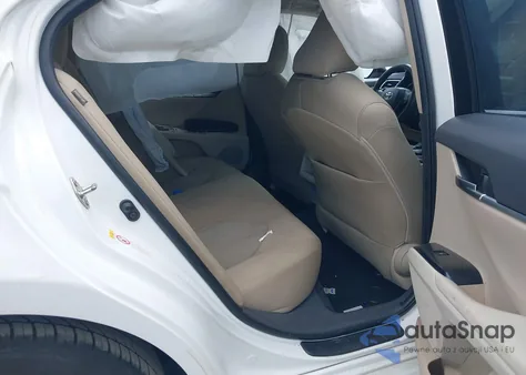 2018 Toyota Camry Le from USA, damaged, VIN 4T1B11HK3JU044579